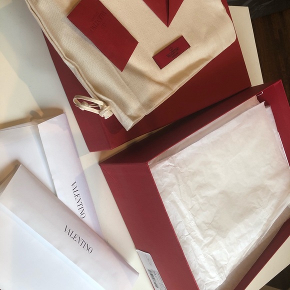 VALENTINO ROCKSTUD  ESPADRILLE
COLOR CHAMPAGNE - Picture 6 of 6